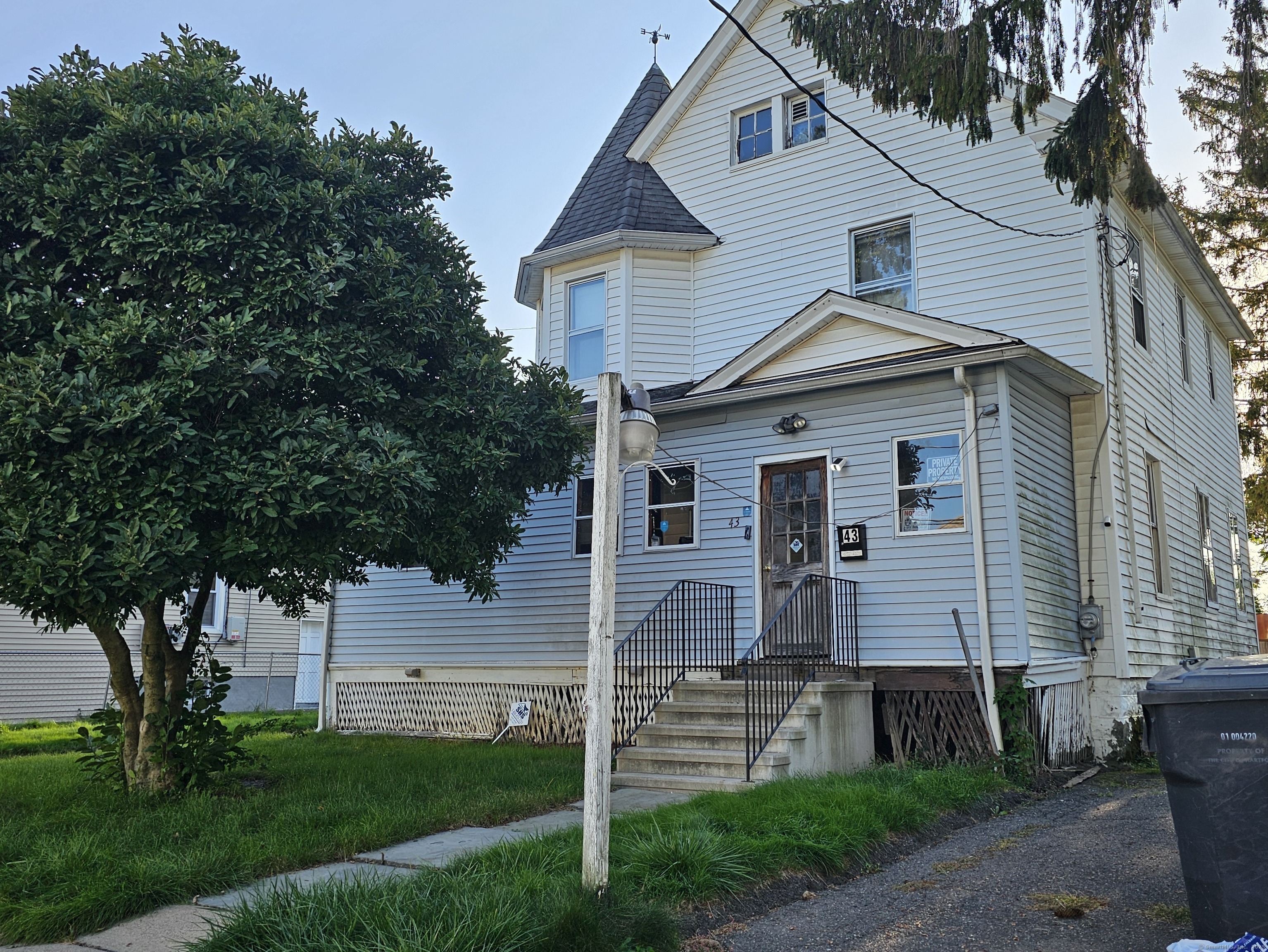 43 Clermont Street Hartford CT 06106
