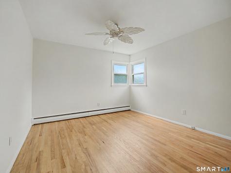 23 Raymond Road South Windsor CT 06074
