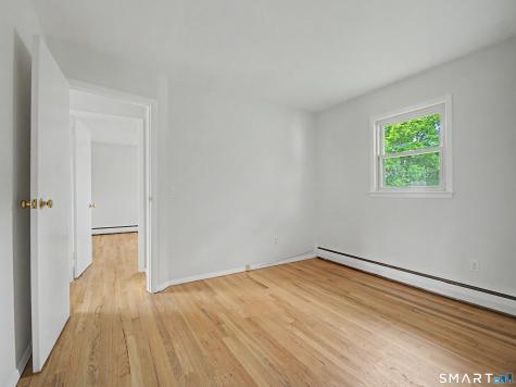 23 Raymond Road South Windsor CT 06074