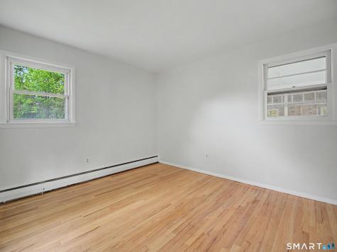23 Raymond Road South Windsor CT 06074