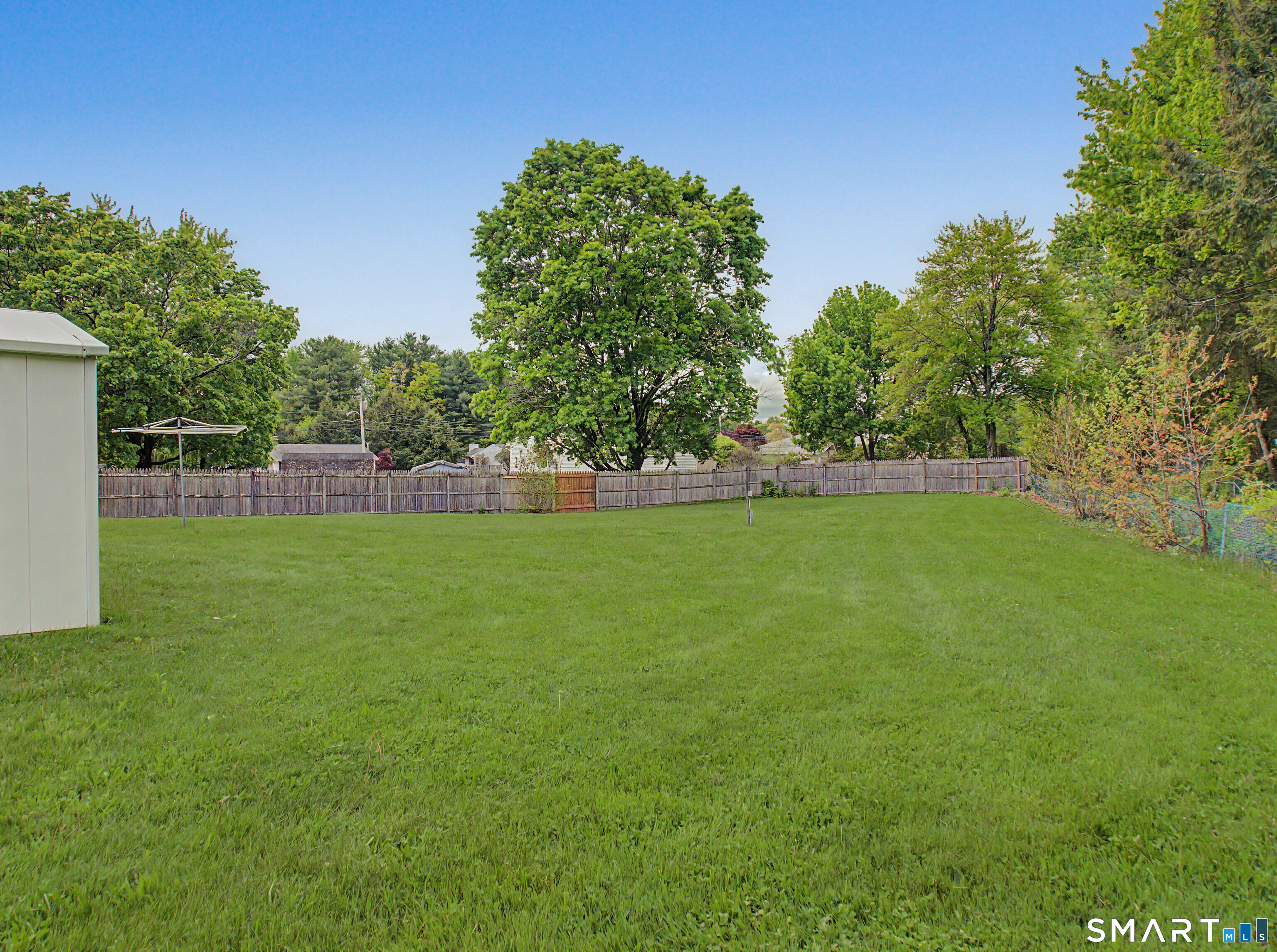 23 Raymond Road South Windsor CT 06074