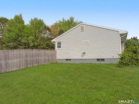 23 Raymond Road South Windsor CT 06074