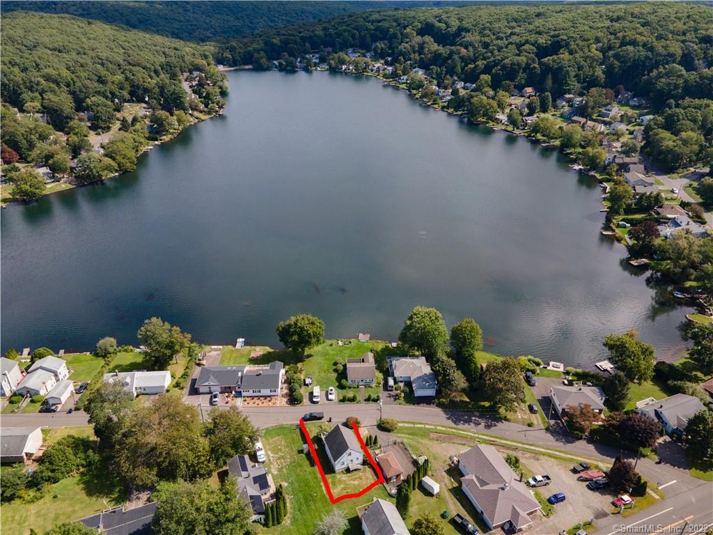 35 Lakeside Drive Plymouth CT 06782