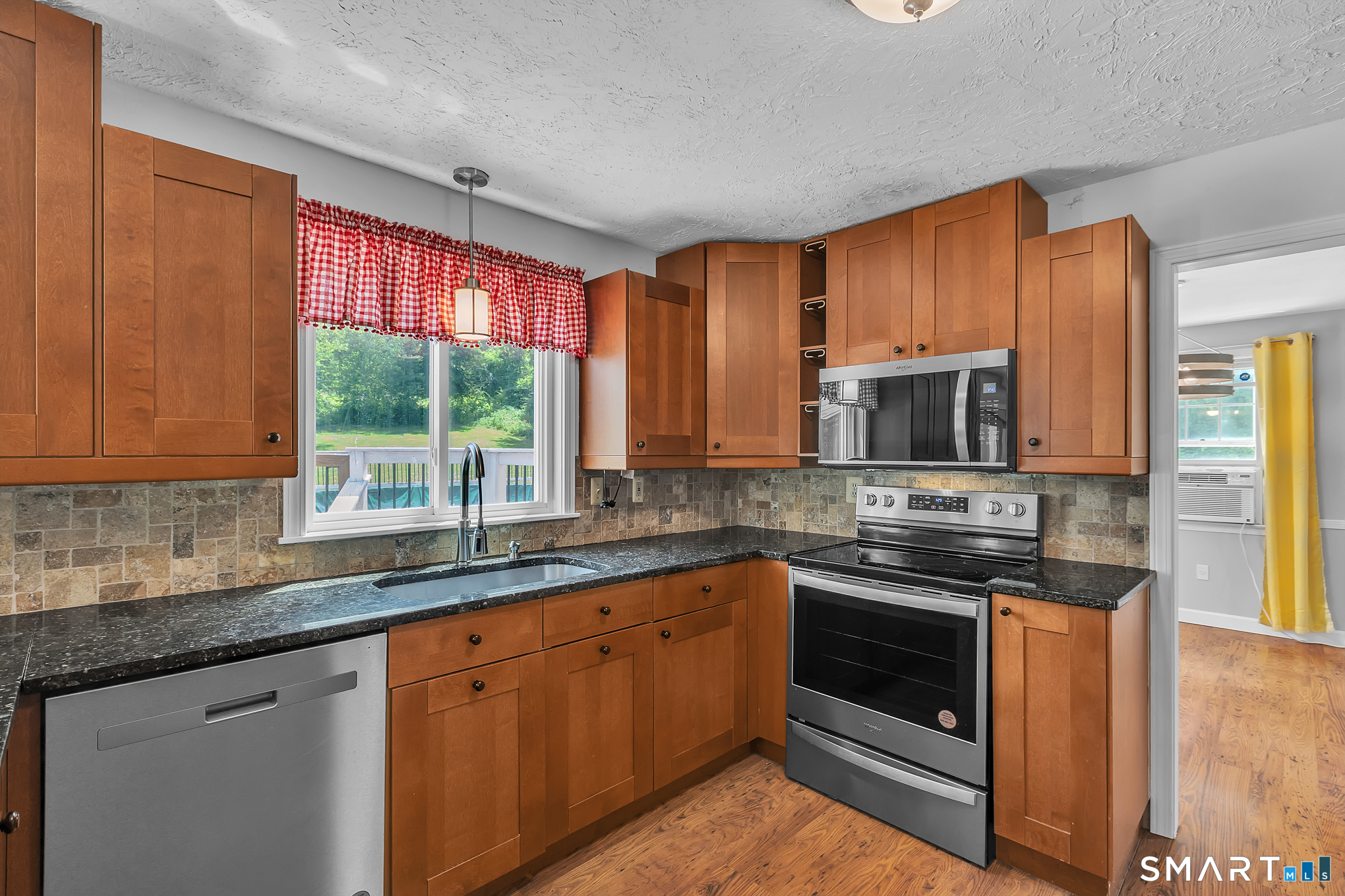 21 Fairfield Drive Woodstock CT 06281