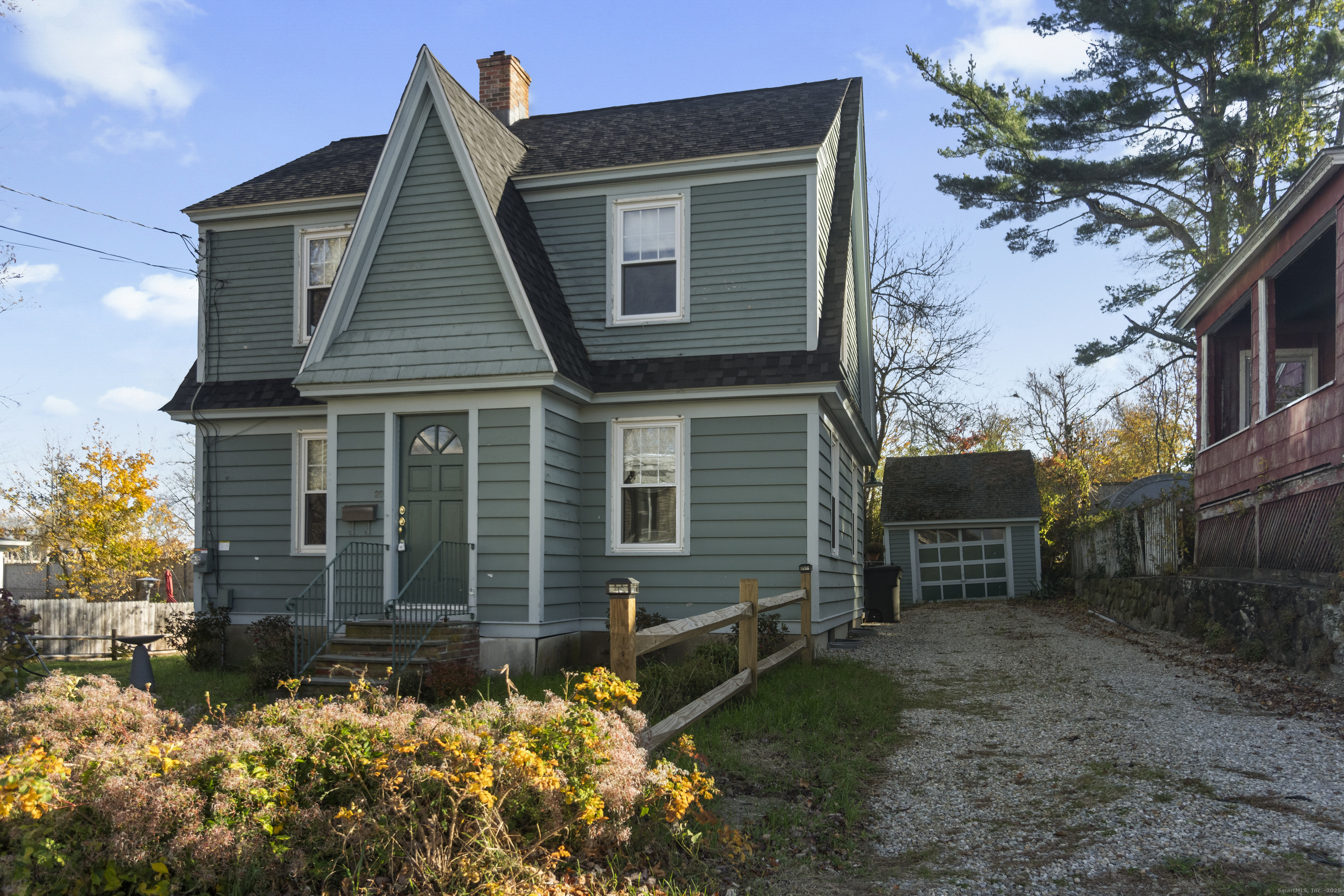 20 Harris Road New London CT 06320