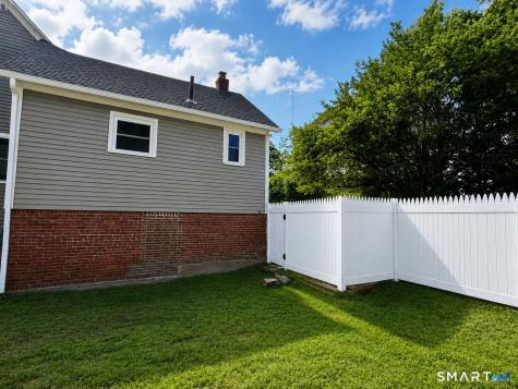 148 South Main Street Manchester CT 06040