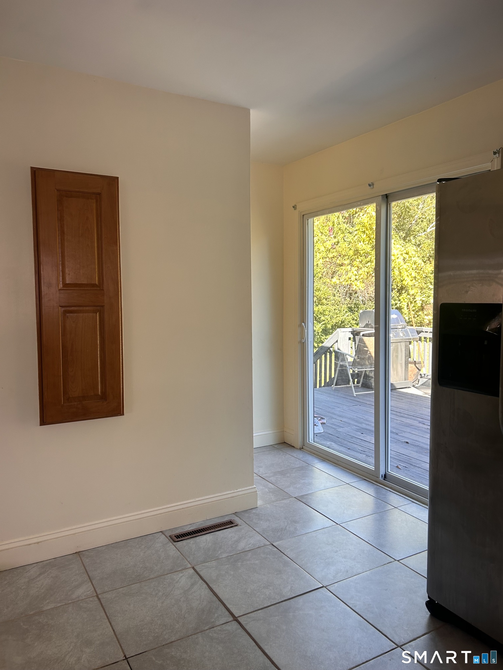 77 John Street East Haven CT 06513