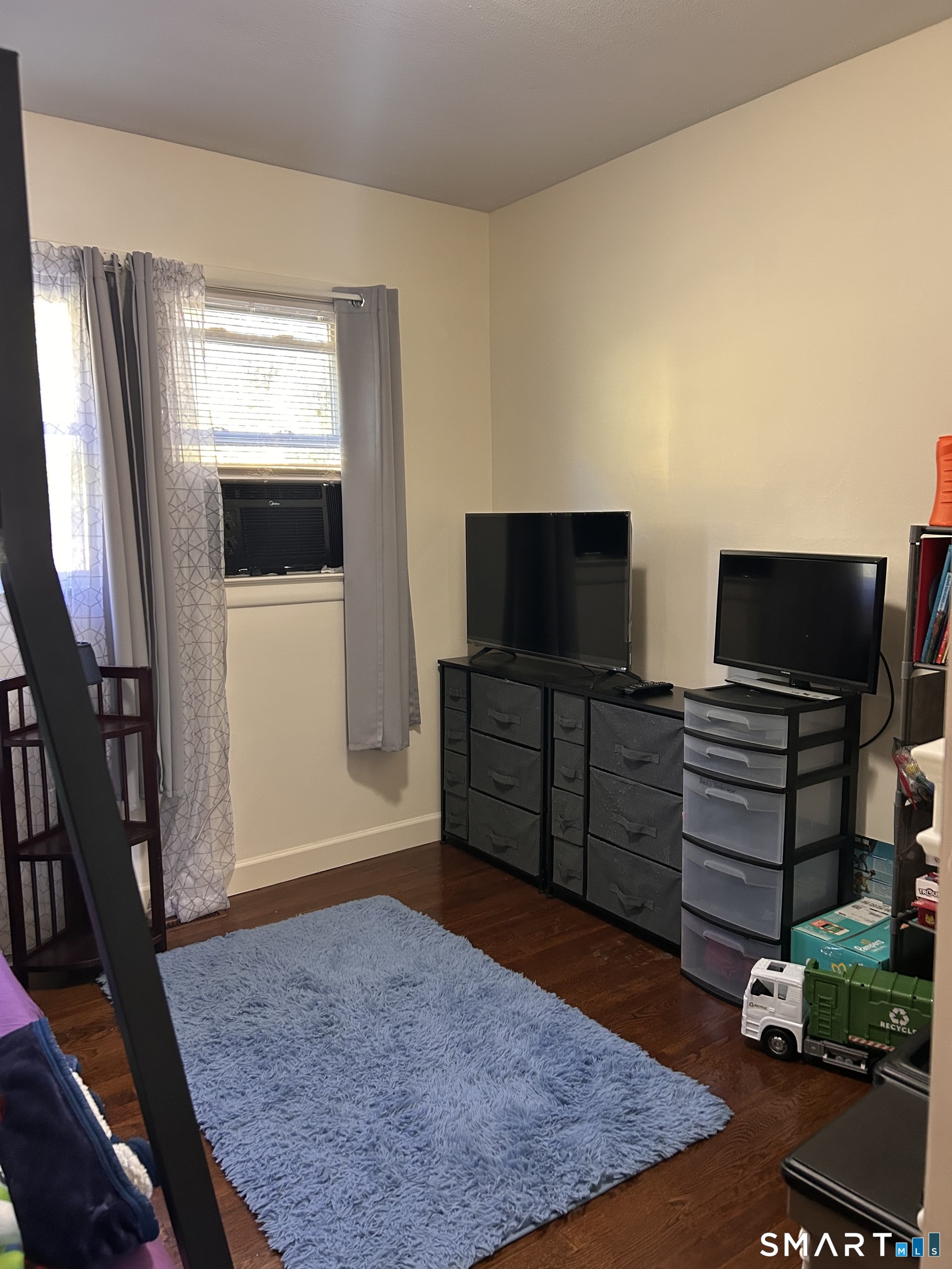 77 John Street East Haven CT 06513