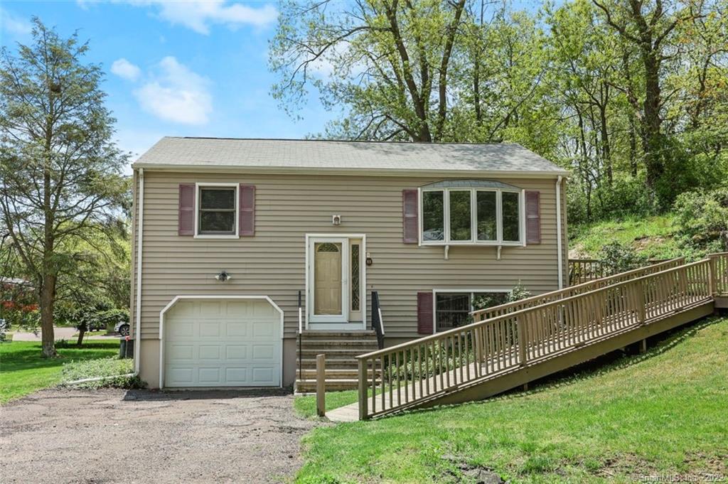 11 Donna Drive Norwalk CT 06854