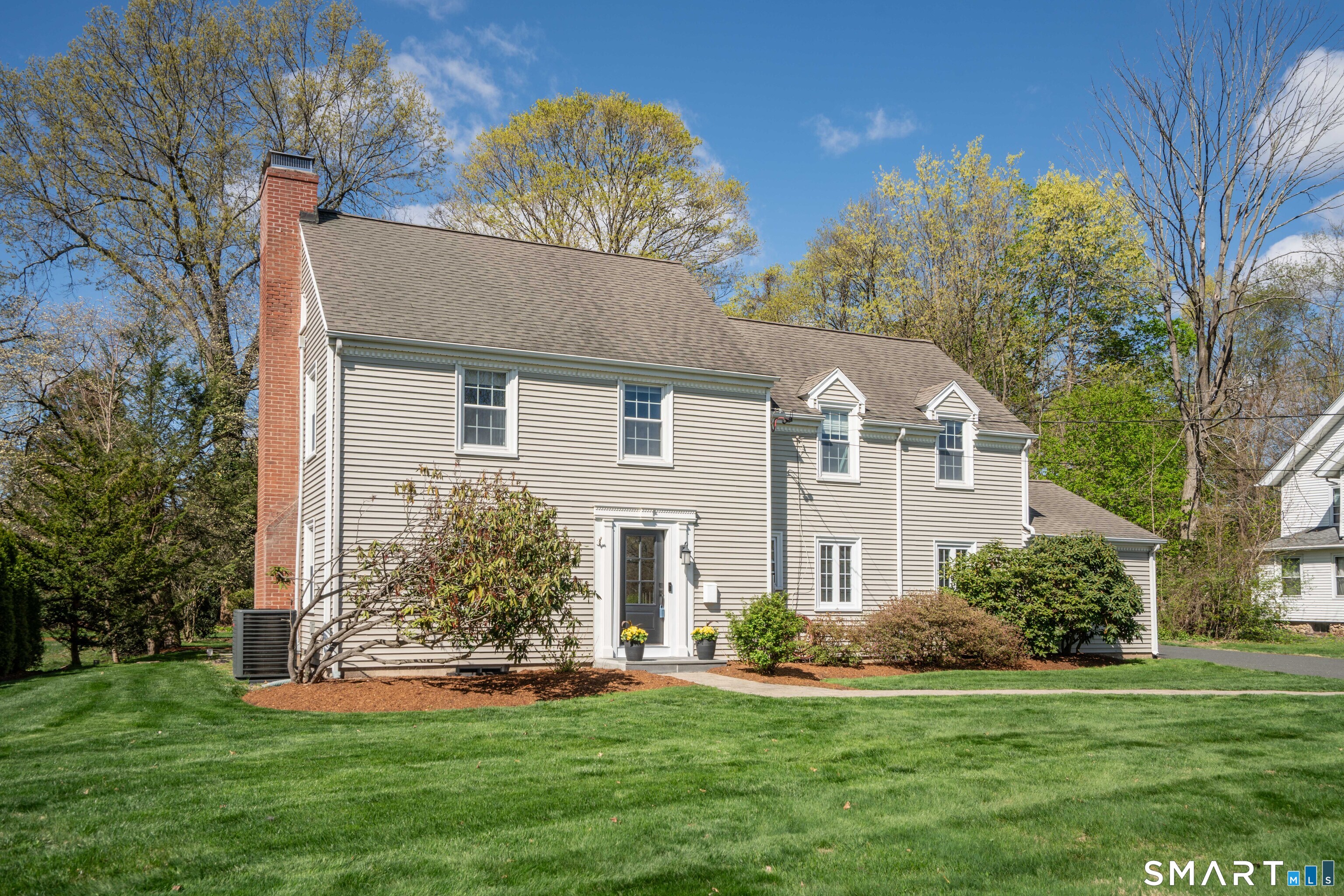 261 Mountain Road West Hartford CT 06107