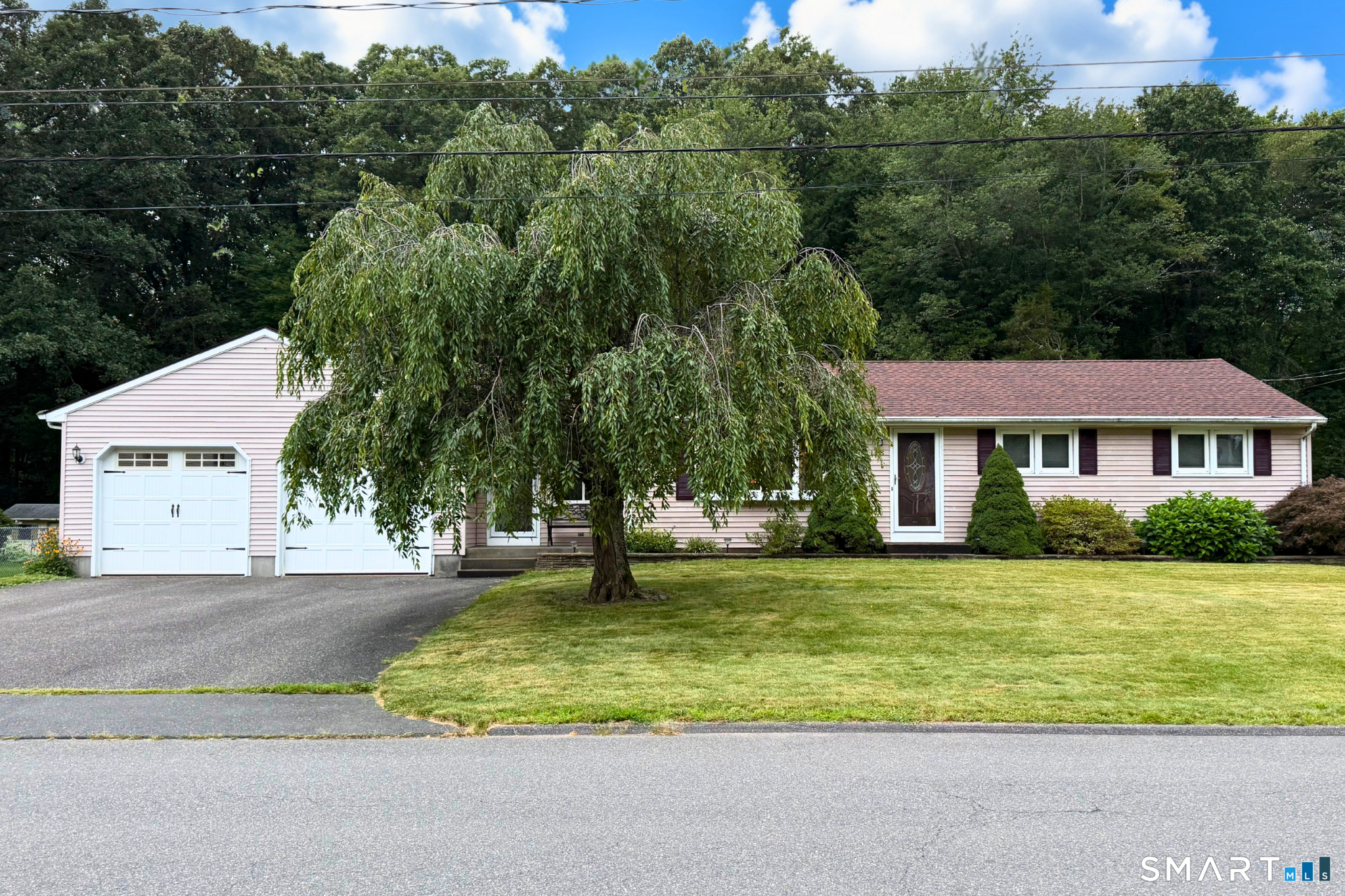 28 Fairfield Road Enfield CT 06082