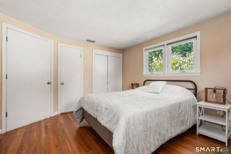 28 Fairfield Road Enfield CT 06082