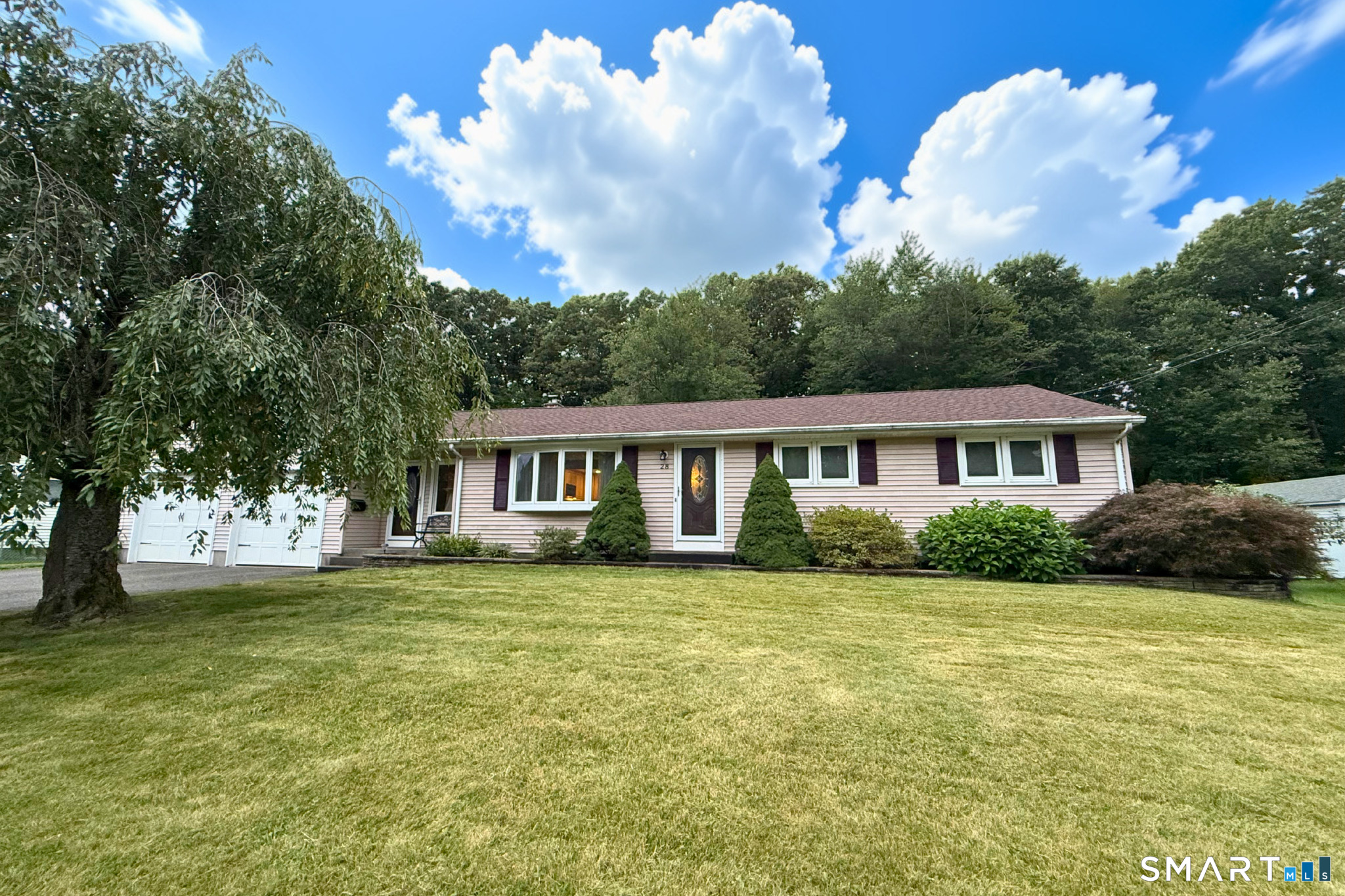 28 Fairfield Road Enfield CT 06082