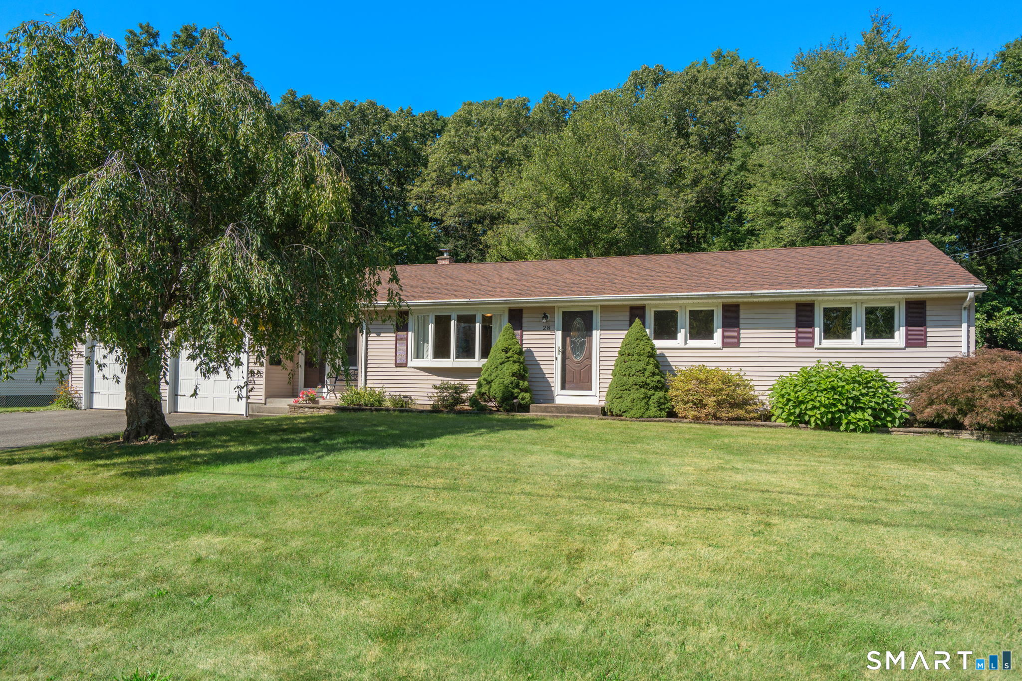 28 Fairfield Road Enfield CT 06082