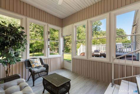 28 Fairfield Road Enfield CT 06082