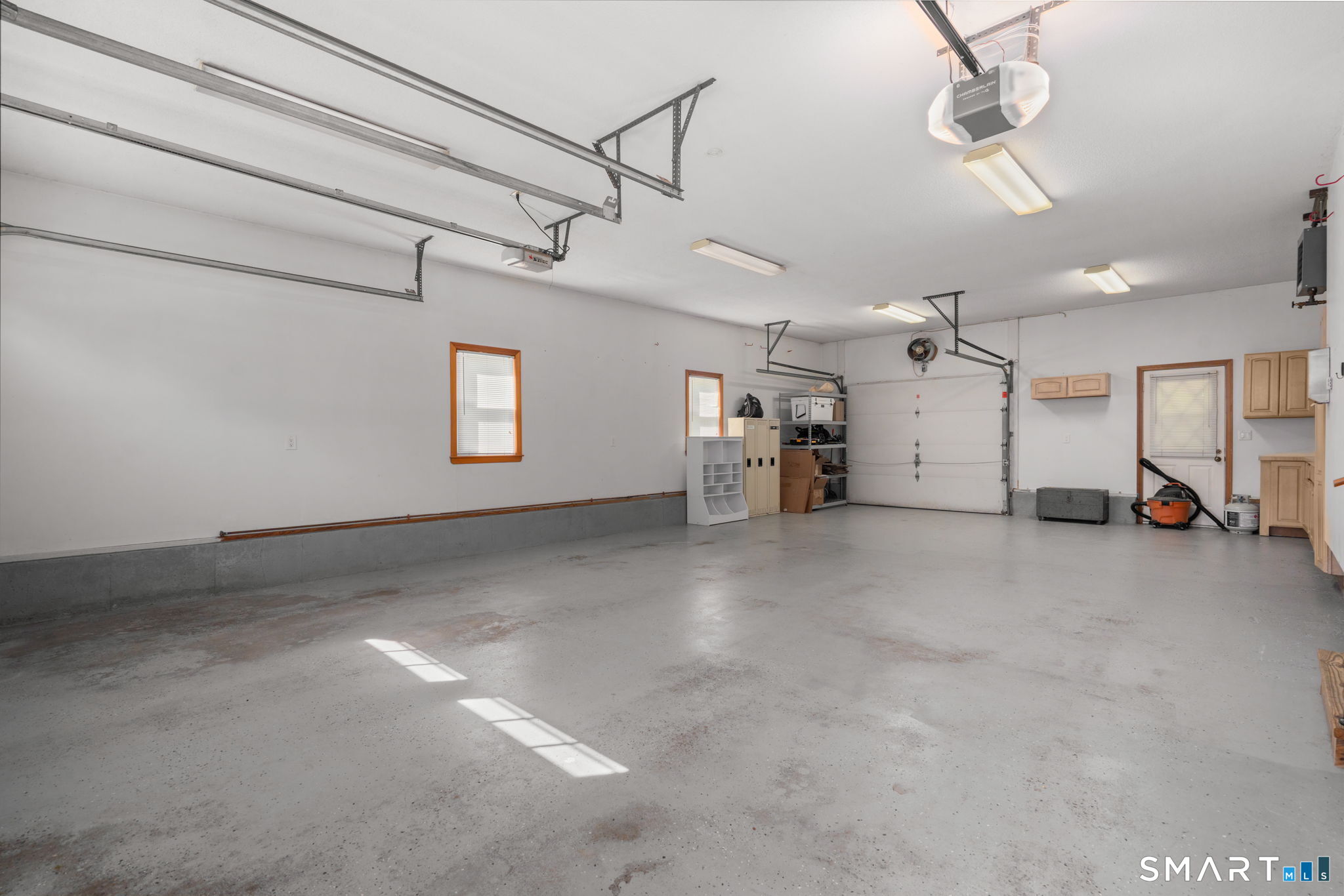 28 Fairfield Road Enfield CT 06082