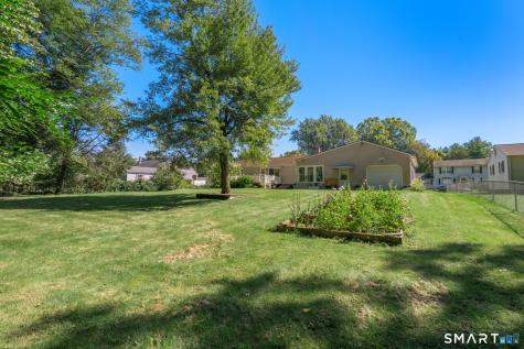 28 Fairfield Road Enfield CT 06082