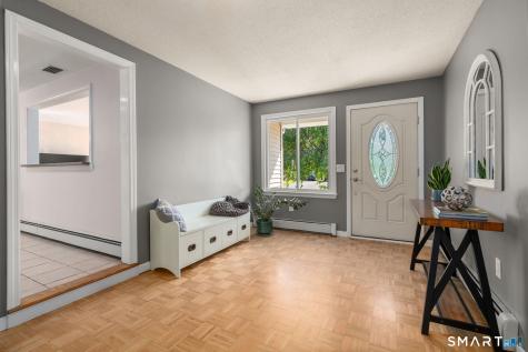 28 Fairfield Road Enfield CT 06082