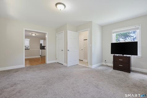 5 Flyers Drive Norwich CT 06360