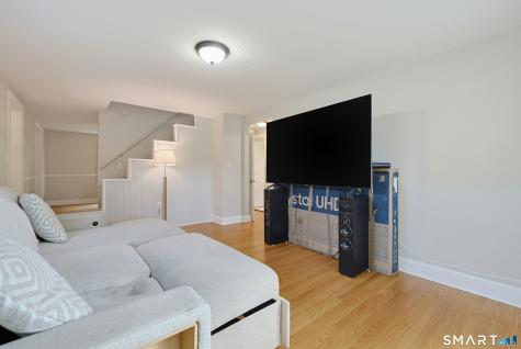 5 Flyers Drive Norwich CT 06360