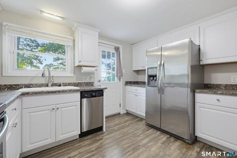 5 Flyers Drive Norwich CT 06360
