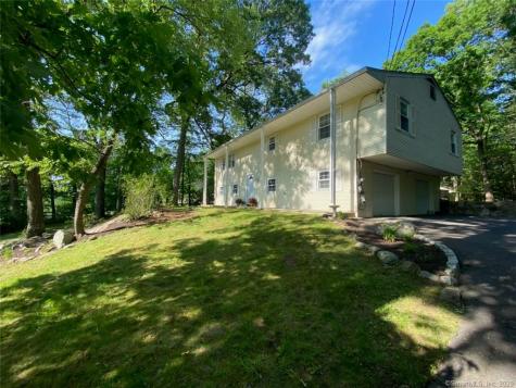 29 Deer Run Road Brookfield CT 06804