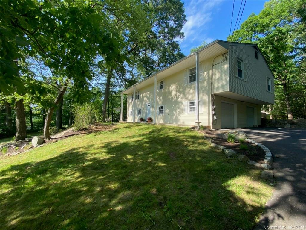 29 Deer Run Road Brookfield CT 06804