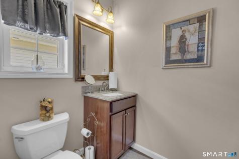104 Benjamin Court Windsor CT 06095