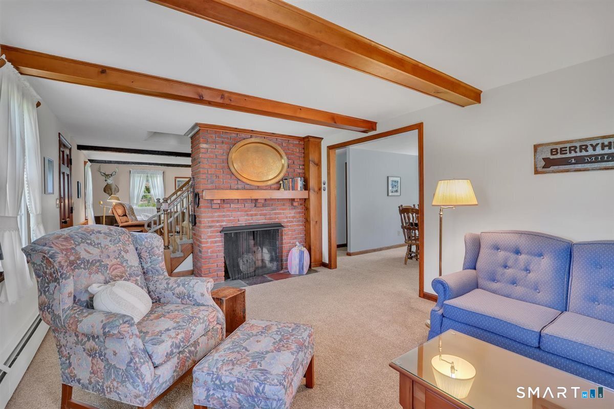 676 Bush Hill Road Manchester CT 06040