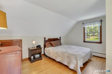 676 Bush Hill Road Manchester CT 06040