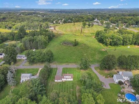 676 Bush Hill Road Manchester CT 06040