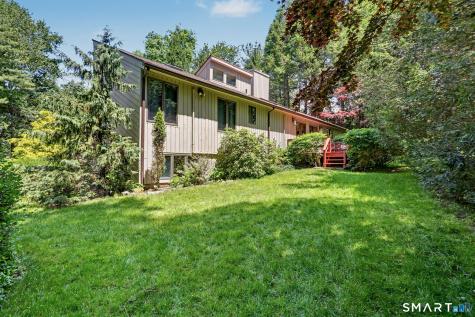 4 Scenic Hill Lane Monroe CT 06468
