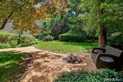 4 Scenic Hill Lane Monroe CT 06468