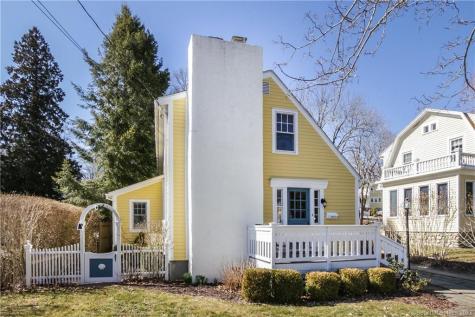 21 Bank Street Groton CT 06355