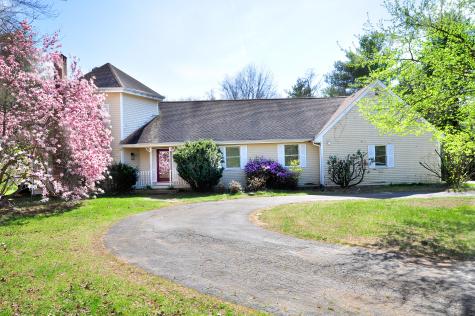 109 East Weatogue Street Simsbury CT 06070