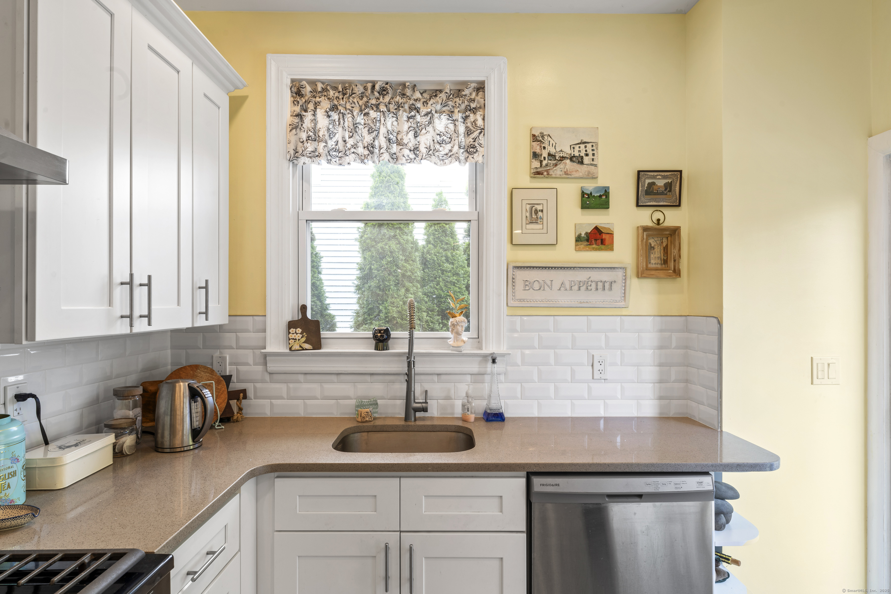 82 Main Street West Haven CT 06516