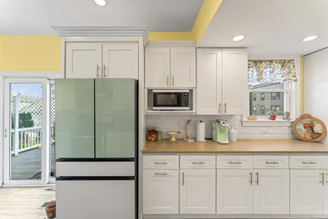 82 Main Street West Haven CT 06516