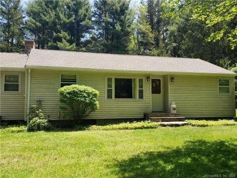 30 Lovers Lane Norfolk CT 06058