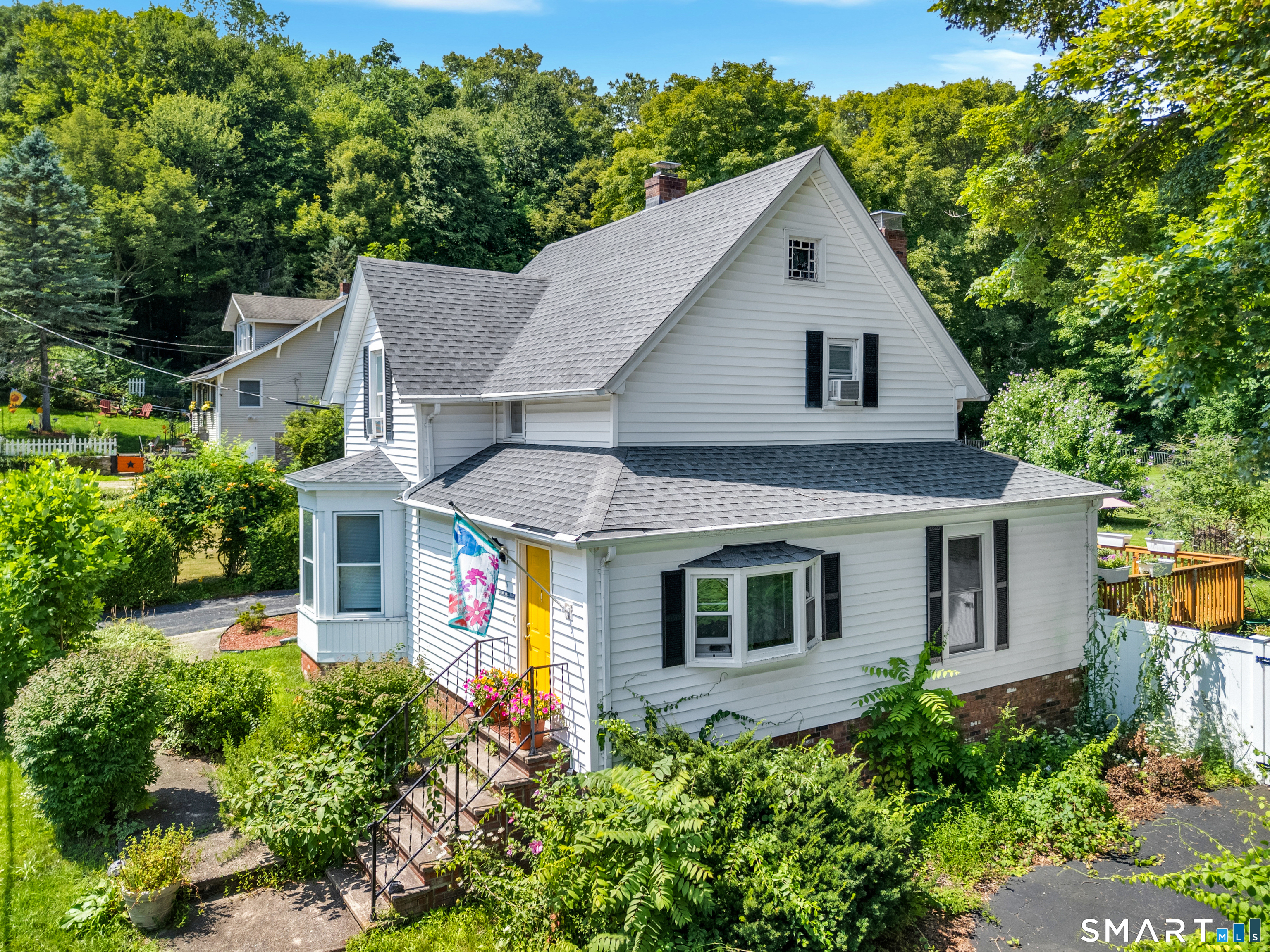 15 Gay Hill Road Montville CT 06382