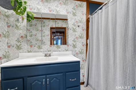 15 Gay Hill Road Montville CT 06382