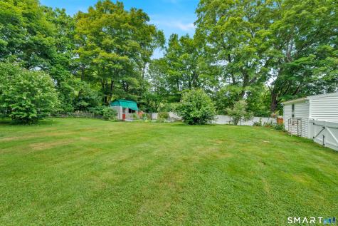 15 Gay Hill Road Montville CT 06382