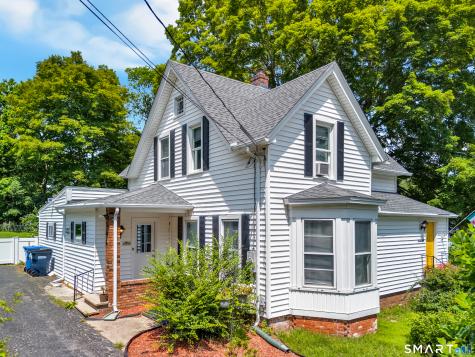 15 Gay Hill Road Montville CT 06382