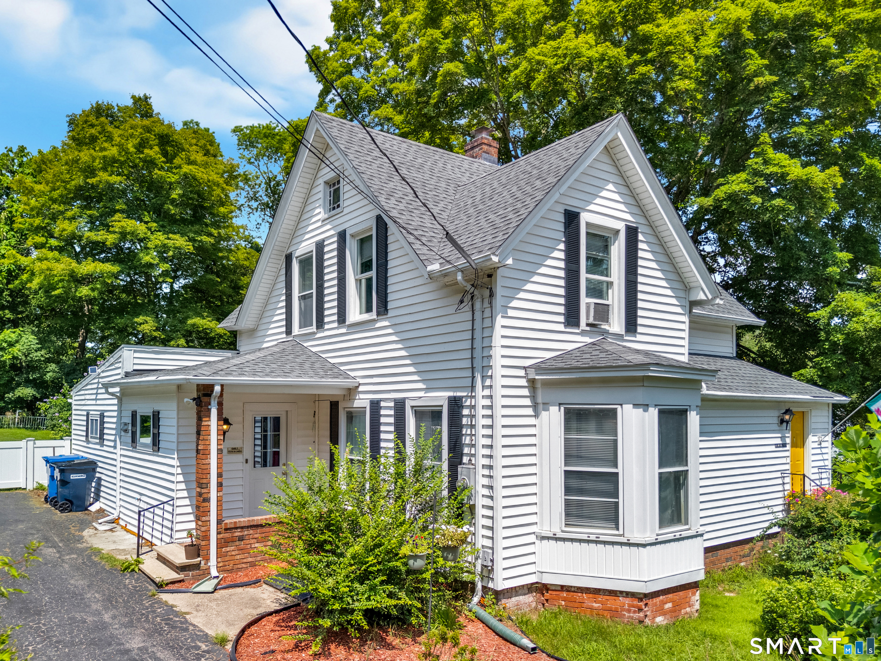 15 Gay Hill Road Montville CT 06382