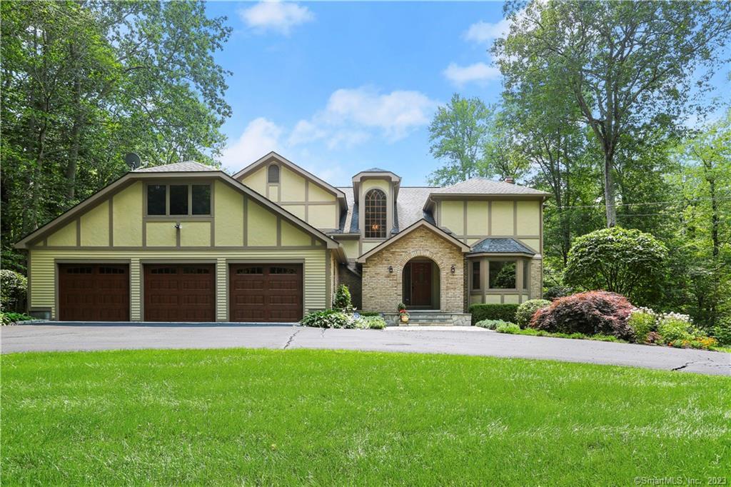 111 Bug Hill Road Monroe CT 06468
