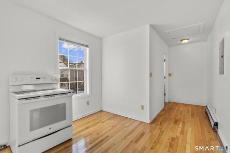 728 Arctic Street Bridgeport CT 06608