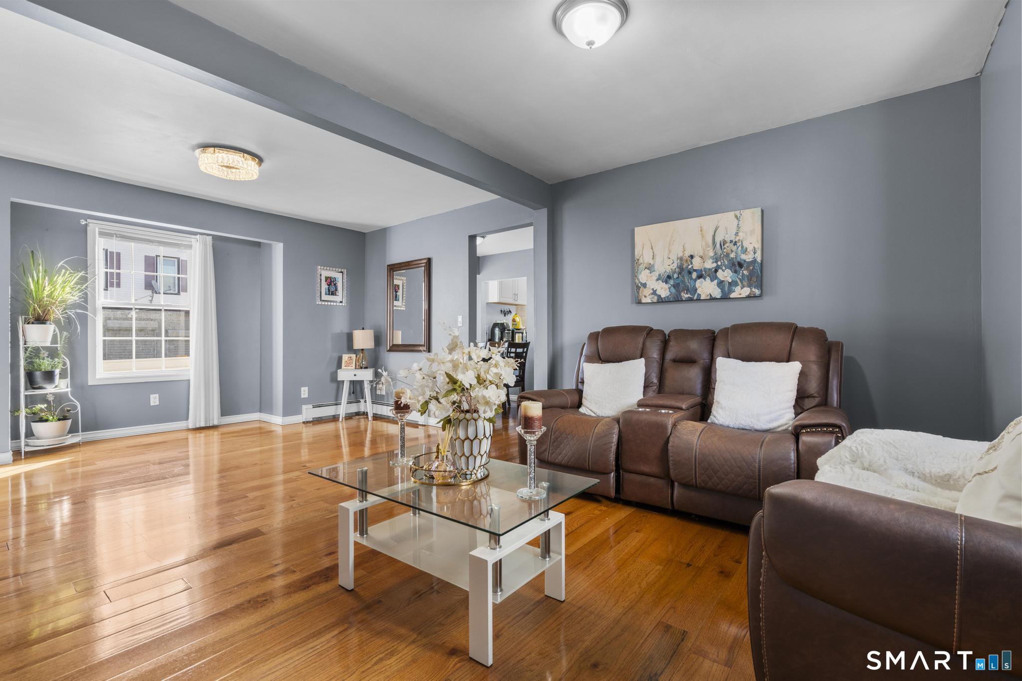 728 Arctic Street Bridgeport CT 06608