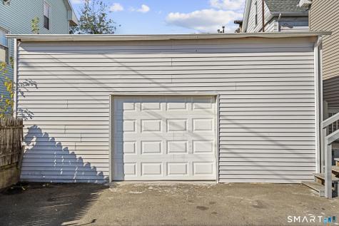 728 Arctic Street Bridgeport CT 06608