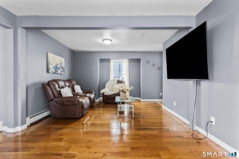 728 Arctic Street Bridgeport CT 06608