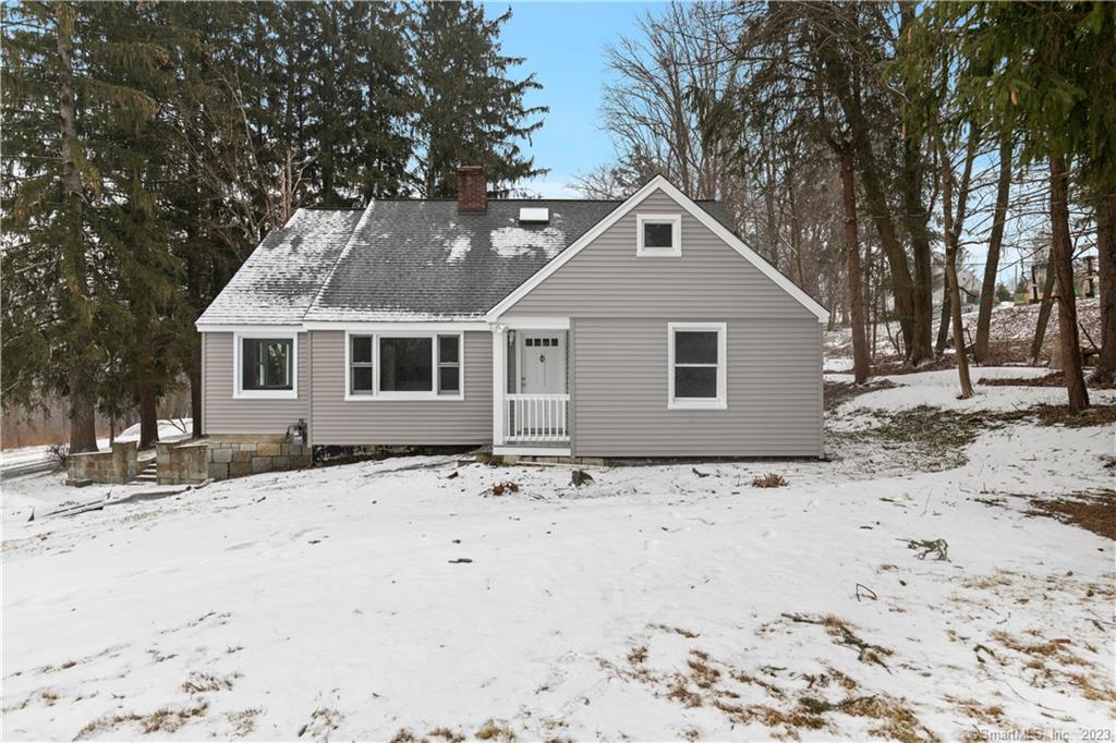 17 West Street Newtown CT 06470