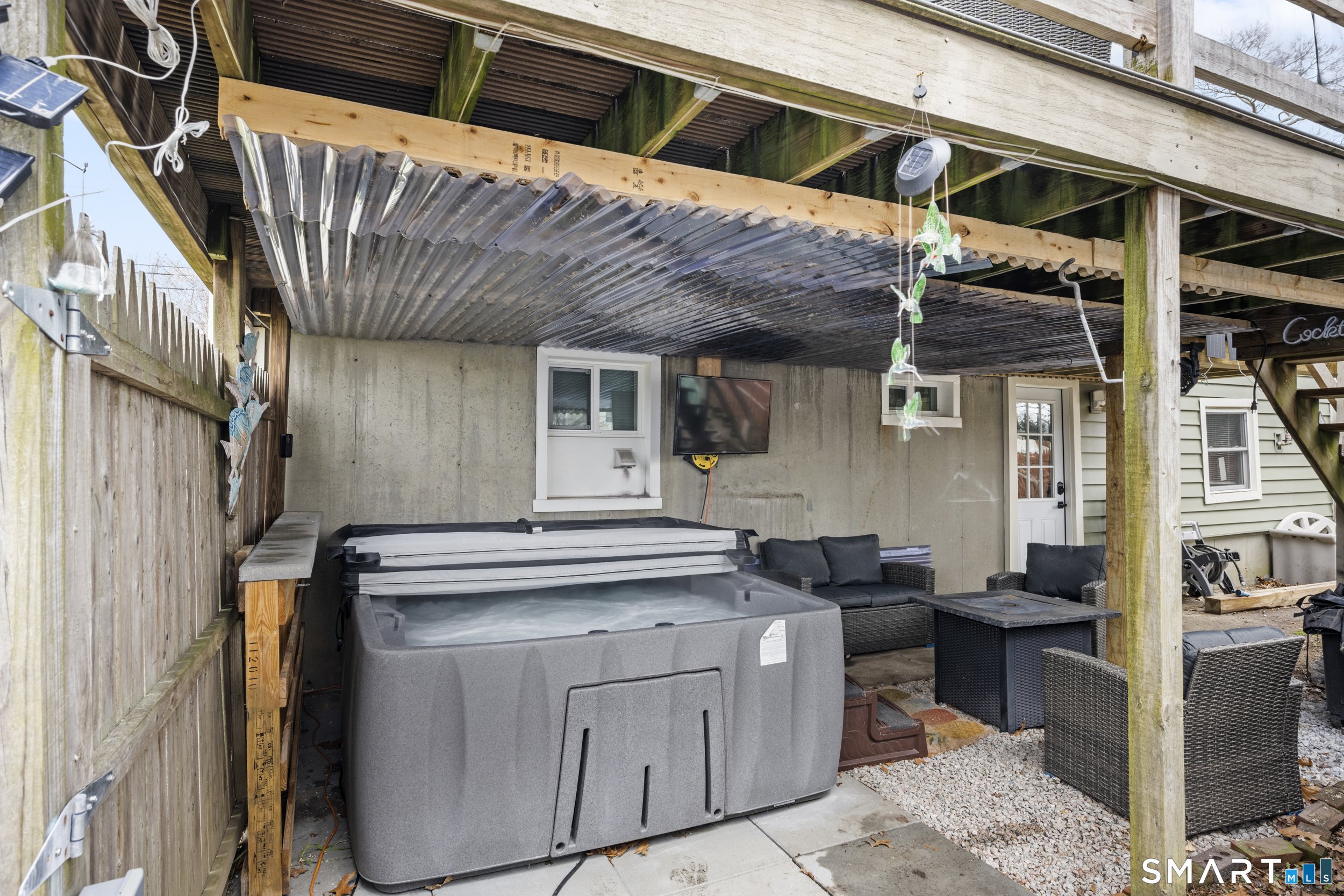 113 Warner Street Groton CT 06340